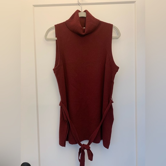 Anthropologie Deep wine sleeveless turtleneck - Picture 2 of 4